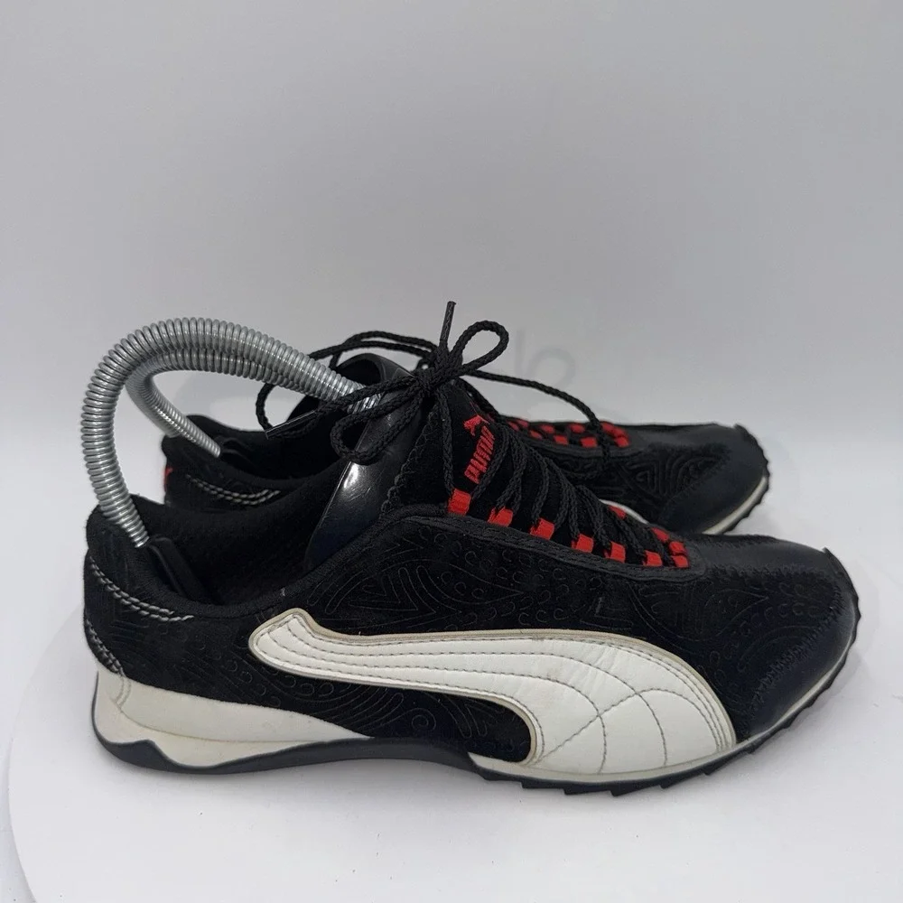PUMA Vintage Y2K‎ Speedcat Black Red Suede Embossed Sneakers Size Women's 6.5